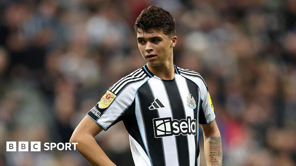 Newcastle: Eddie Howe vows to protect Miley after critics target teen